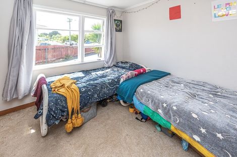 Photo of property in 44 Titoki Street, Castlecliff, Whanganui, 4501