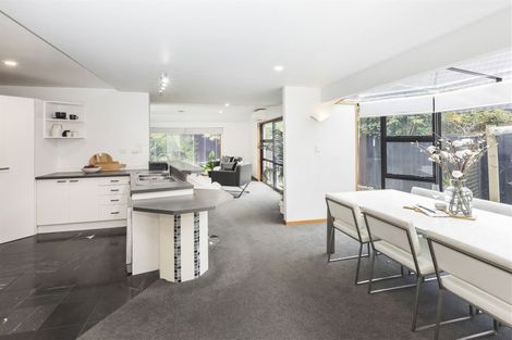 Photo of property in 29 Huntingdon Place, Avonhead, Christchurch, 8042