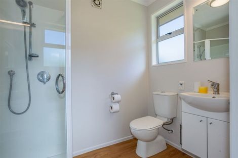 Photo of property in 116 Kahu Road, Paremata, Porirua, 5024