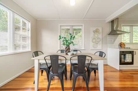 Photo of property in 5 John Street, Stokes Valley, Lower Hutt, 5019