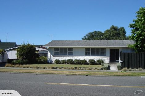 Photo of property in 5 Woodbury Street, Avonhead, Christchurch, 8042