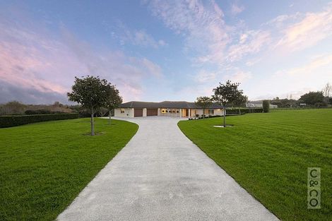 Photo of property in 289 Old North Road, Kumeu, 0892
