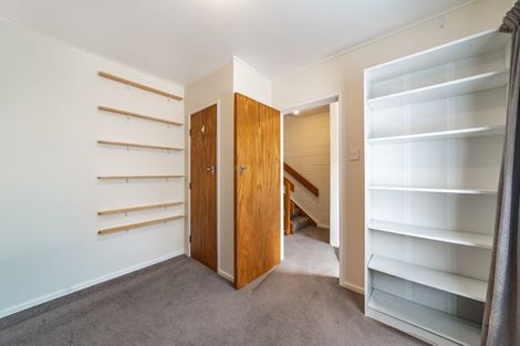 Photo of property in 4/23 Collins Avenue, Tawa, Wellington, 5028