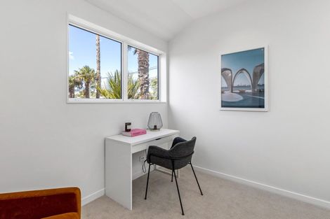 Photo of property in 1a Maranui Avenue, Point Chevalier, Auckland, 1022