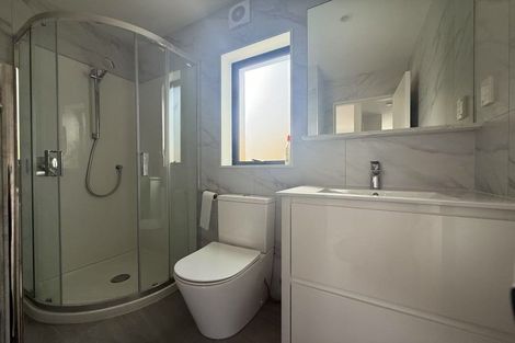 Photo of property in 30c Durham Street, Te Atatu Peninsula, Auckland, 0610