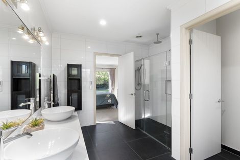 Photo of property in 11 Johnnybro Place, Rototuna North, Hamilton, 3210