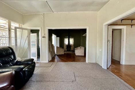 Photo of property in 31 Brougham Street, Westport, 7825