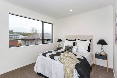 Photo of property in 3 Fermi Lane, Papakura, 2110