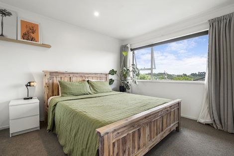 Photo of property in 1/24 Bayview Road, Bayview, Auckland, 0629