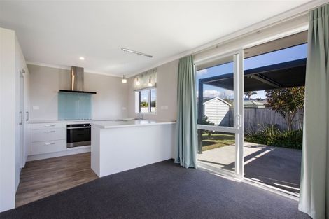 Photo of property in 3 Island Vista, Athenree, Waihi Beach, 3177