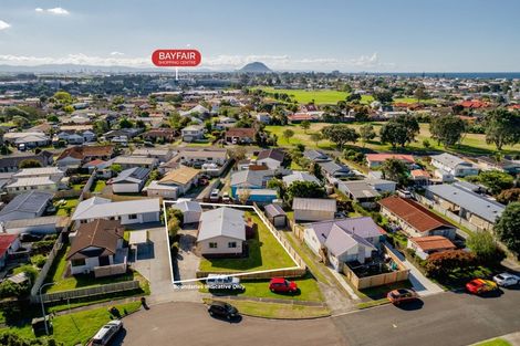Photo of property in 14 Tahara Crescent, Mount Maunganui, 3116