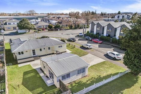 Photo of property in 16 Cameron Road, Hamilton East, Hamilton, 3216