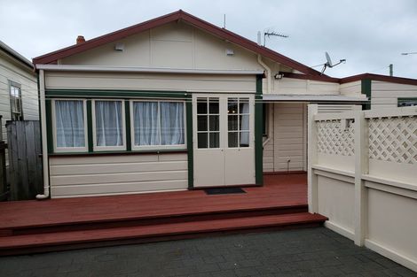 Photo of property in 21 Adelaide Street, Petone, Lower Hutt, 5012