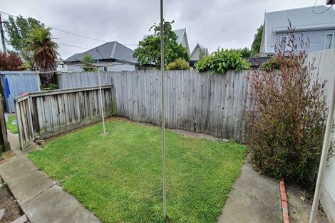 Photo of property in 2/138 Hastings Street East, Sydenham, Christchurch, 8023