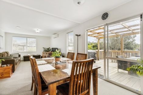 Photo of property in 529 Swanson Road, Ranui, Auckland, 0612