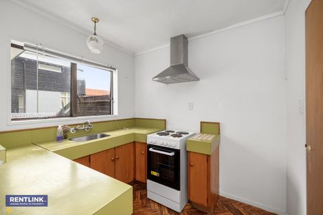 Photo of property in 1/210 Devonport Road, Tauranga, 3110