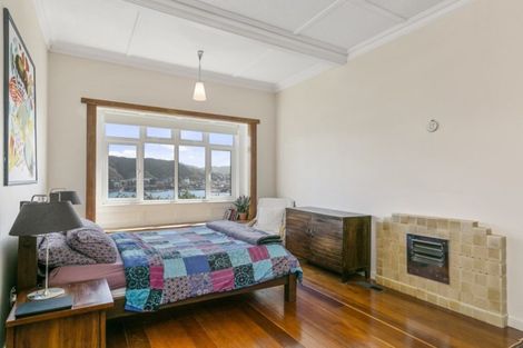 Photo of property in 11 Mcintyre Avenue, Mount Victoria, Wellington, 6011