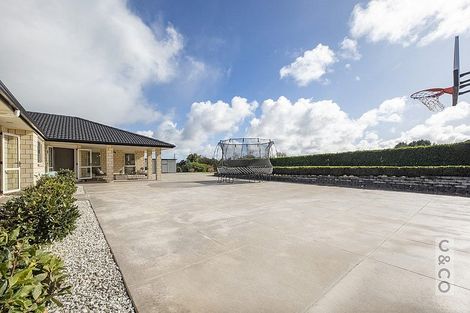 Photo of property in 289 Old North Road, Kumeu, 0892
