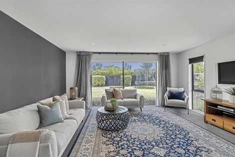 Photo of property in 5 Simms Lane, West Melton, 7618