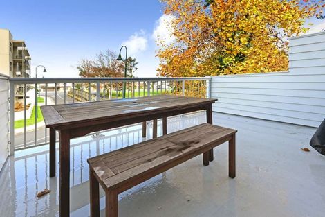 Photo of property in 10/46 Carlos Drive, Flat Bush, Auckland, 2016