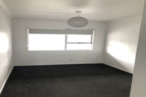 Photo of property in 3 West Harbour Drive, West Harbour, Auckland, 0618