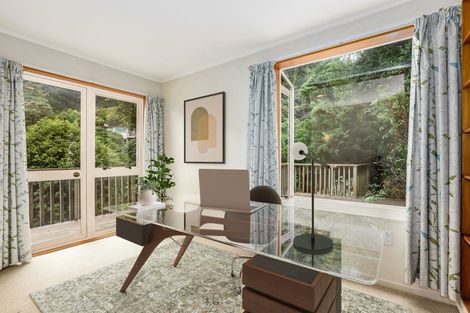 Photo of property in 19 Marama Terrace, Eastbourne, Lower Hutt, 5013