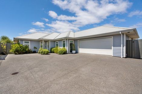Photo of property in 7 Leslie Court, Havelock North, 4130