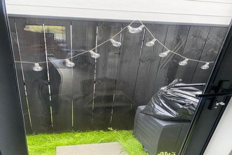 Photo of property in 2/2 Anthony Place, Pakuranga, Auckland, 2010