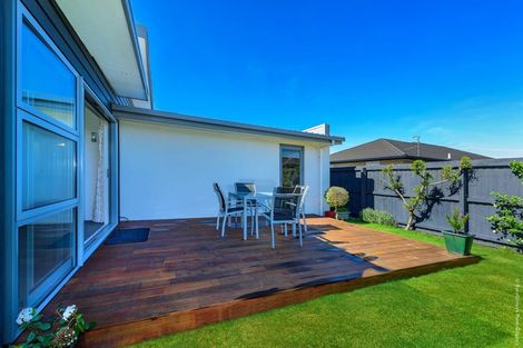 Photo of property in 10 Meyer Crescent, Halswell, Christchurch, 8025