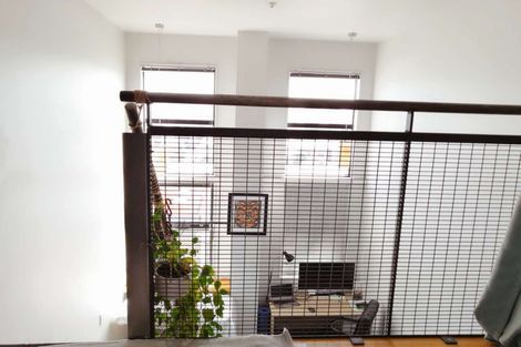 Photo of property in Urbane Apartments, 30/29 Webb Street, Mount Cook, Wellington, 6011