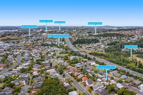 Photo of property in 19 Lawrence Crescent, Hillpark, Auckland, 2102