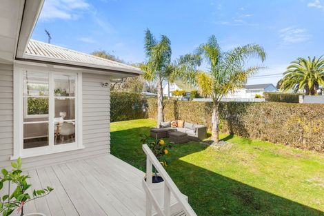 Photo of property in 9 Charles Street, Bellevue, Tauranga, 3110