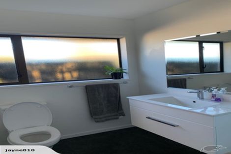 Photo of property in 24 Melford Close, Rangiora, 7400