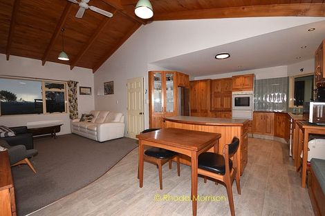 Photo of property in 229 Pahi Road, Pahi, Paparoa, 0571