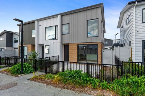 Photo of property in 5 Tara Lane, Manurewa, Auckland, 2102