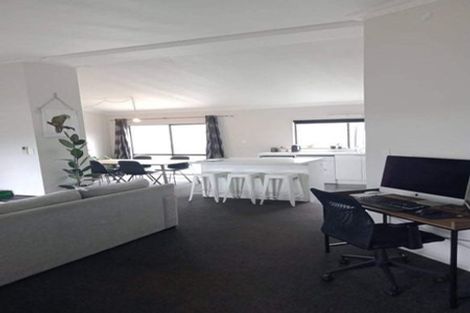 Photo of property in 21 Barbara Grove, Papamoa Beach, Papamoa, 3118