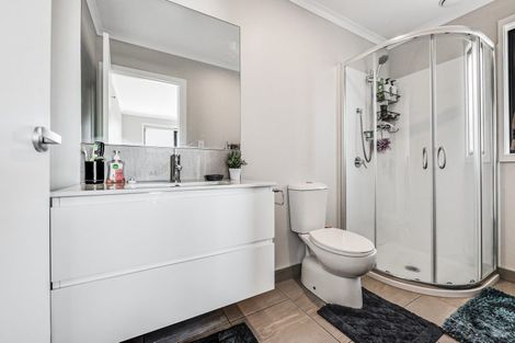 Photo of property in 11a North Ridge Drive, Rototuna North, Hamilton, 3210