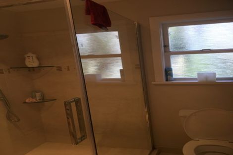 Photo of property in 108 Seaview Road, Paraparaumu Beach, Paraparaumu, 5032