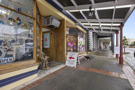 Photo of property in 96 Bridge Street, Eltham, 4322