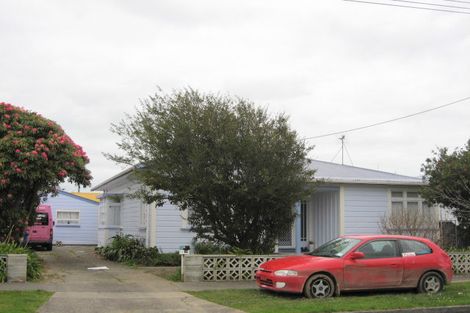 Photo of property in 18 Wilton Street, Levin, 5510