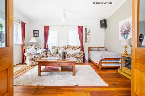 Photo of property in 100 Bethells Road, Waitakere, Henderson, 0781