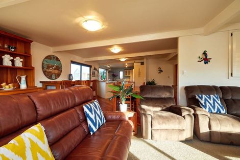 Photo of property in 28 Moa Road, South Bay, Kaikoura, 7300