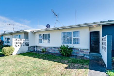 Photo of property in 5/82 Meeanee Road, Taradale, Napier, 4112