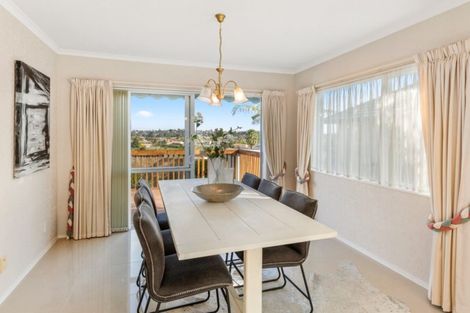 Photo of property in 9 Trovare Place, Golflands, Auckland, 2013