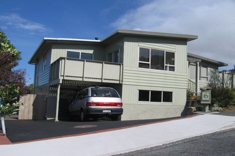 Photo of property in 6 Safari Crescent, Johnsonville, Wellington, 6037