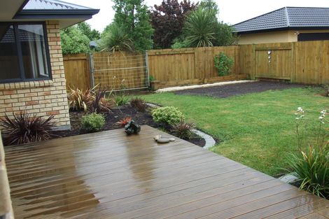 Photo of property in 21 Boston Parade, Kelvin Grove, Palmerston North, 4414