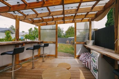 Photo of property in 190 Milson Line, Milson, Palmerston North, 4414