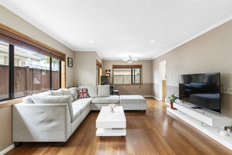 Photo of property in 73 Meadowland Drive, Somerville, Auckland, 2014