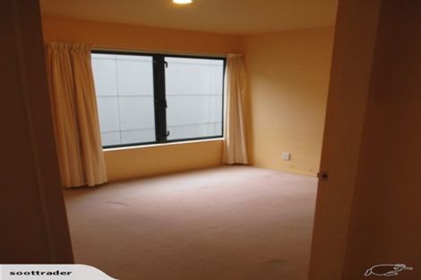 Photo of property in Courtenay Apartments, 412/120 Courtenay Place, Te Aro, Wellington, 6011