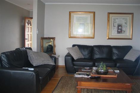 Photo of property in 126 Flanshaw Road, Te Atatu South, Auckland, 0610